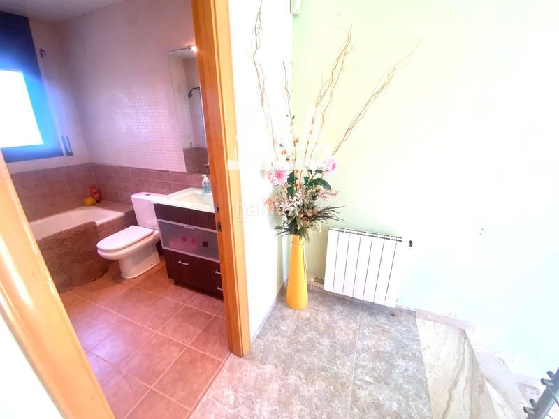 Foto 835a973a-447f-4fa0-98ae-0185d5f861f6. Casa amb calefacció aparcament piscina a Valldemar-Montmar Segur de Calafell