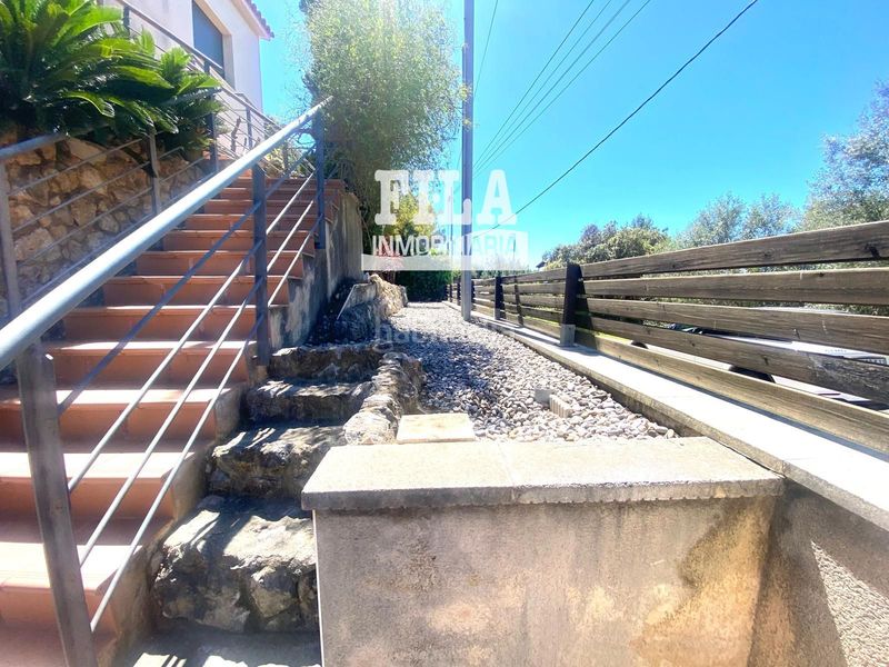 Foto 8ed60f94-65f9-4fba-bdf0-7462c138c70c. Casa amb calefacció aparcament piscina a Valldemar-Montmar Segur de Calafell