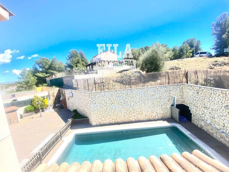Foto f55765fb-736e-48a4-b224-871a745c1451. Casa amb calefacció aparcament piscina a Valldemar-Montmar Segur de Calafell