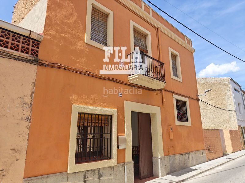 Foto 573c134c-aee2-41c9-9f98-1e354ebb236e. Casa adossada a Llorenç del Penedès