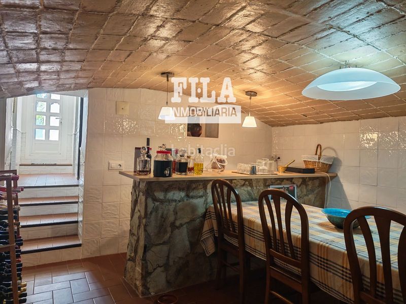 Foto c359d13c-a749-48d2-8aec-52b6038d779d. Casa adossada a Llorenç del Penedès