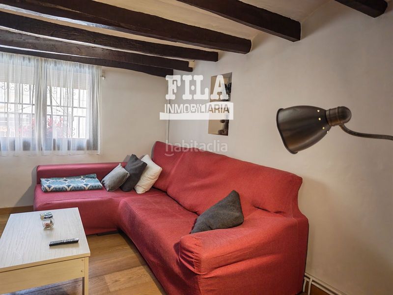 Foto e3ec3a97-9922-41e5-8a87-bb0d775bbcee. Casa adossada a Llorenç del Penedès