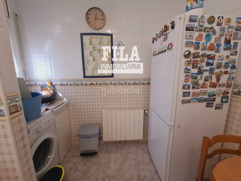 Foto 07bdd0ab-045c-44a0-8f43-ec65ce0bebf9. Xalet amb calefacció aparcament a Segur de Calafell nucli urbà Segur de Calafell