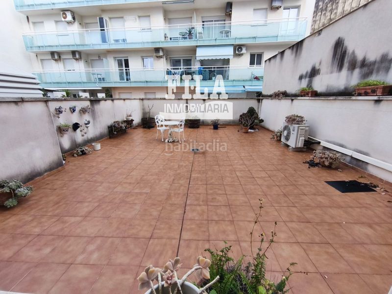 Foto c5dd69cd-057d-4496-9dd0-6a2713062370. Pis amb calefacció aparcament a Calafell platja Calafell