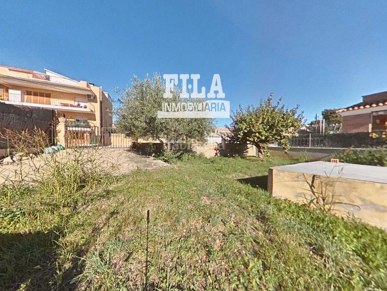 Foto dcdbf212-f192-45c1-957d-d59b8d42f1b4. Finca rústica a Segur de Calafell nucli urbà Segur de Calafell