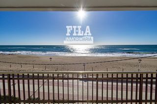 Appartement à Bonavista. Espectacular piso en primera línea de mar  playa del vendrell