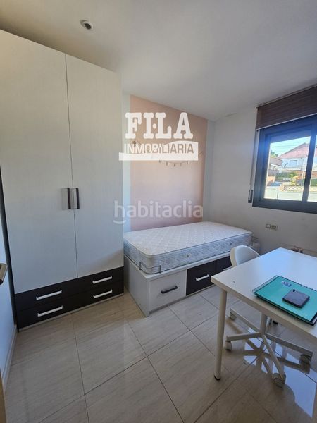 Foto 5b5ea420-46a1-48d1-abd0-e591a2bdf536. Pis amb calefacció aparcament piscina a Segur de Calafell nucli urbà Segur de Calafell