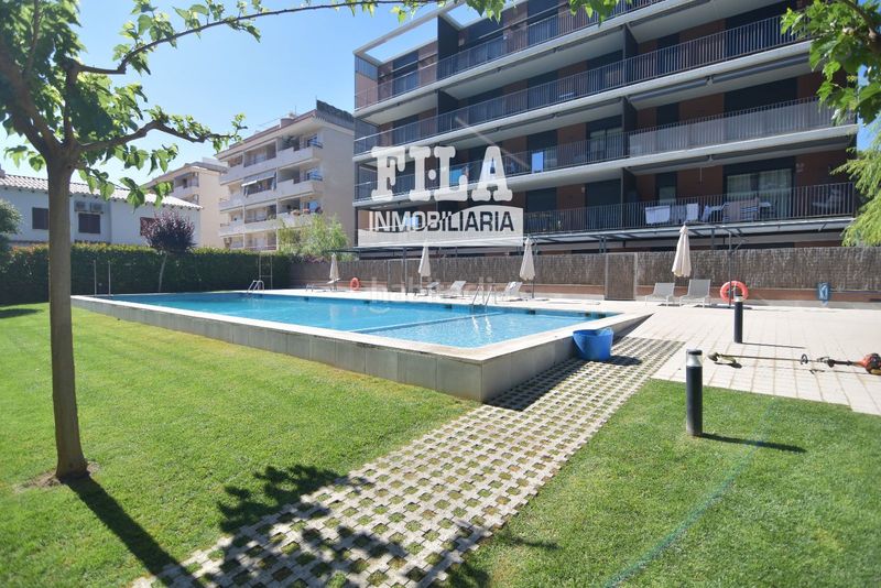 Foto c3af0c8f-a766-4723-aa58-422df9fbcb1d. Dúplex amb aparcament piscina a L´Estany Calafell