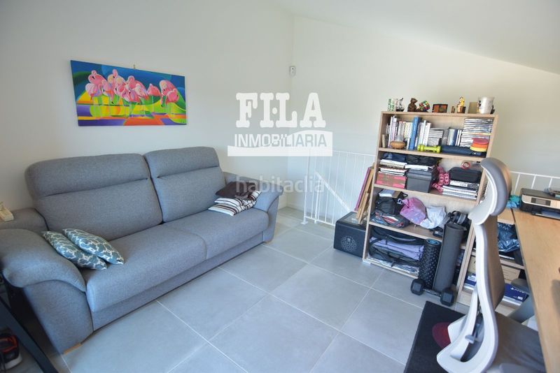 Foto d879643b-d3b2-486d-aae9-b8e0992281bd. Dúplex amb aparcament piscina a L´Estany Calafell