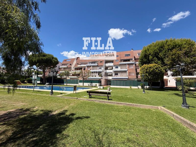 Foto adbbaef2-a29e-4c89-89a0-26b305b8ad4d. Dúplex amb calefacció aparcament piscina a Calafell residencial Calafell