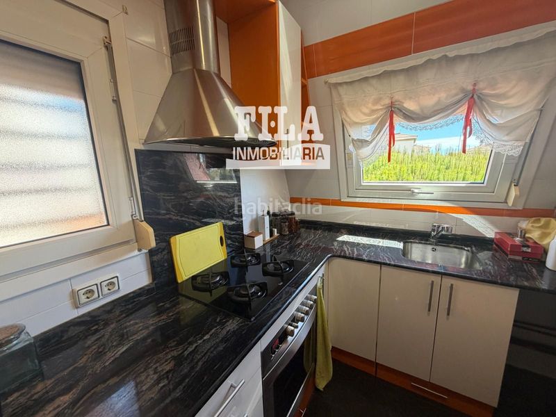 Foto d3defd60-a5e9-4e3e-8776-b83c765f9542. Dúplex amb calefacció aparcament piscina a Calafell residencial Calafell
