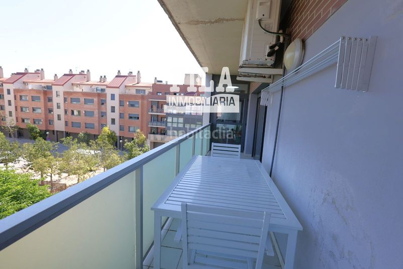 Foto f224bbfa-61a1-47c4-910c-57cf48a6bf8a. Pis amb aparcament a Centre Vendrell (El)