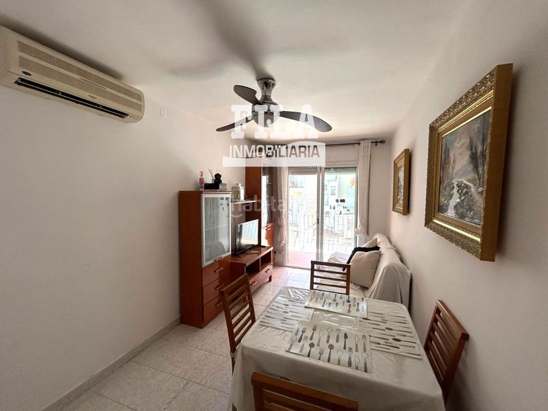 Foto ee84c8f5-9cce-4061-a876-dcb430bb1810. Pis a Calafell platja Calafell