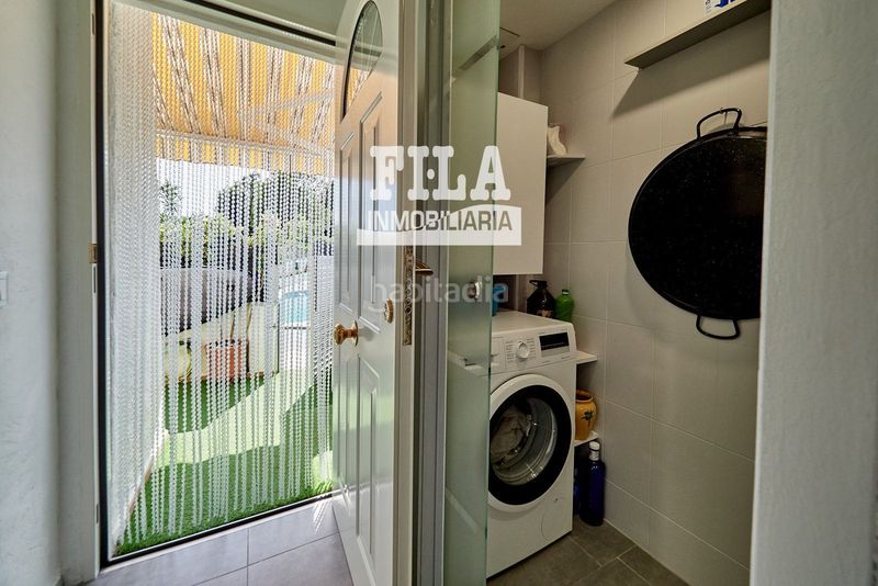 Foto 4e753d1c-9483-4359-ae8d-a971534063e0. Casa con riscaldamento parcheggio piscina in Els Masos - Els Garrofers Coma-ruga