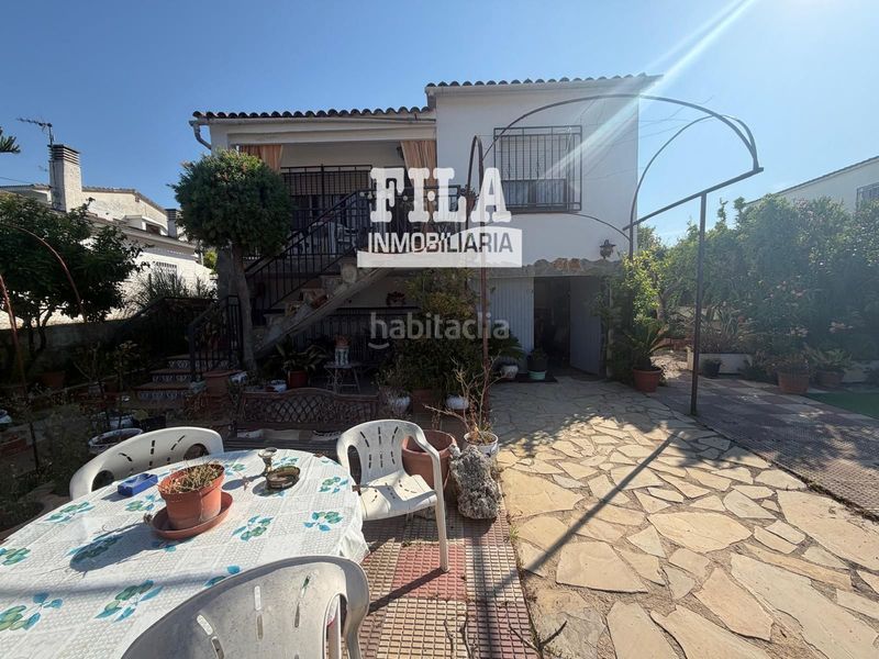 Foto 10e9014c-e2d6-4b49-9c24-2e7d292451c3. Casa amb calefacció aparcament piscina a Calafell park Calafell