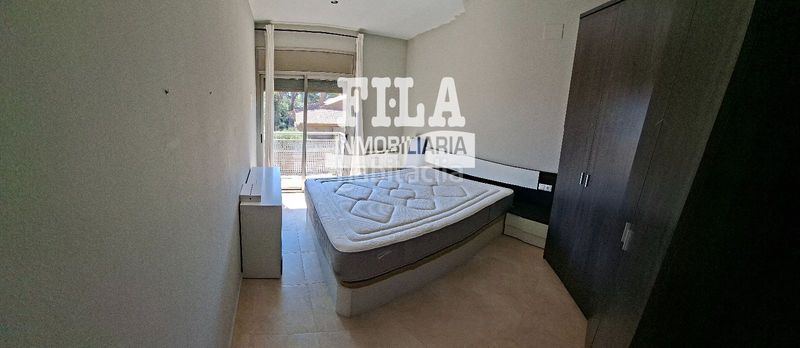 Foto 7f4be2a6-c922-4edc-abaf-1192e4766356. Casa adossada amb aparcament piscina a Bonavista Vendrell (El)