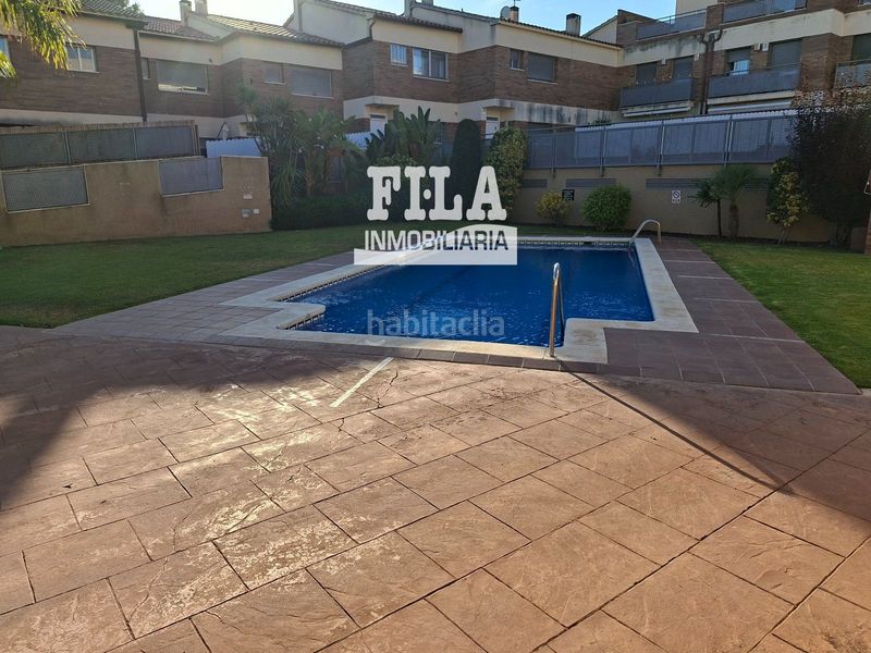 Foto e37ad371-0ffb-46e3-98d1-63da228c6b0b. Casa adossada amb aparcament piscina a Bonavista Vendrell (El)