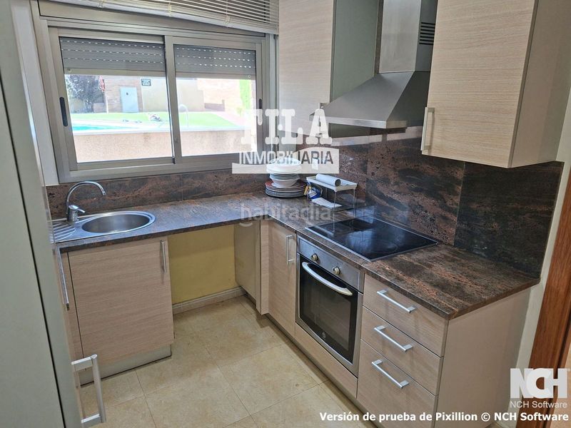Foto f49f3e9d-cd5b-4b1f-892e-d8b1f3a952e6. Casa adossada amb aparcament piscina a Bonavista Vendrell (El)