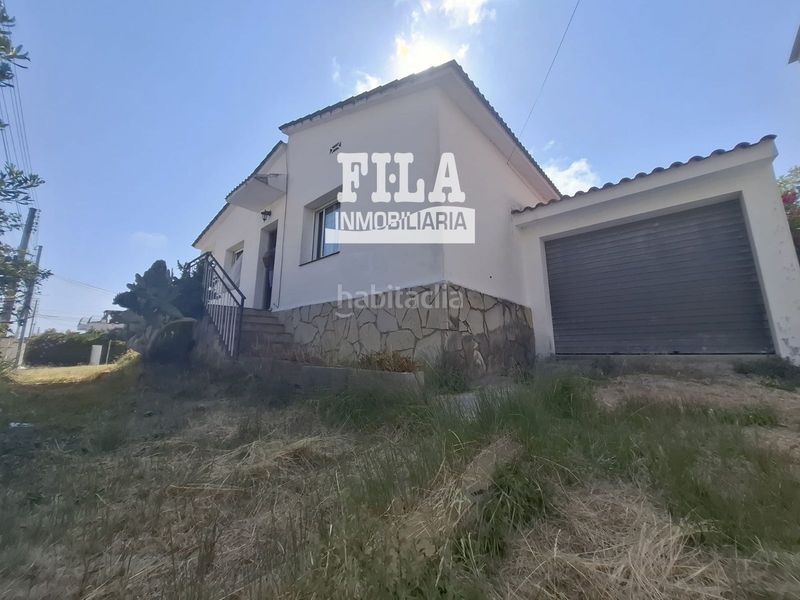 Foto 8f4eb78d-2b1b-4e72-ba1a-7eea794bae6b. Casa amb aparcament a Segur de Calafell nucli urbà Segur de Calafell
