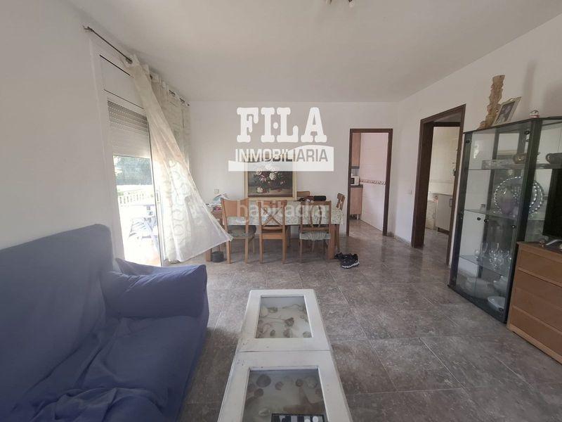 Foto bbdb5bda-02b8-45a4-aeb3-02b0a4e6413a. Casa amb aparcament a Segur de Calafell nucli urbà Segur de Calafell