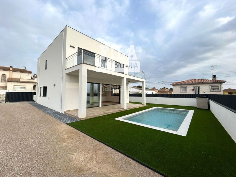 Foto 1e8977b0-46cb-4c99-9976-03bc91ffd593. Location chalet avec chauffage parking piscine dans Vendrell (El)