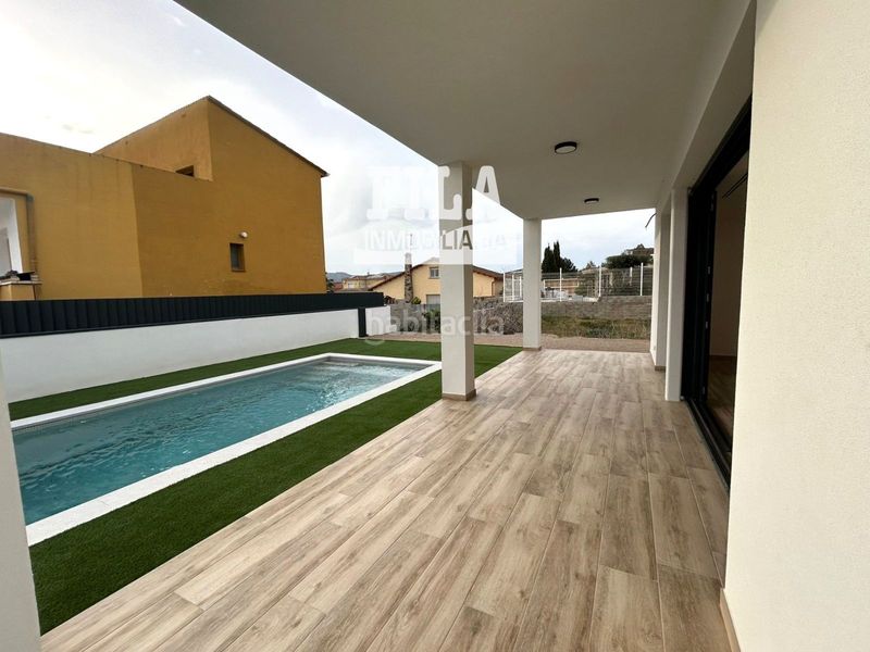 Foto a5062a39-b4dd-4a6e-b00f-aed50467f1a4. Location chalet avec chauffage parking piscine dans Vendrell (El)