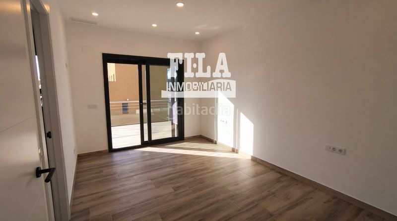 Foto da807cde-3eb0-436d-be28-0365e021e8d2. Location chalet avec chauffage parking piscine dans Vendrell (El)