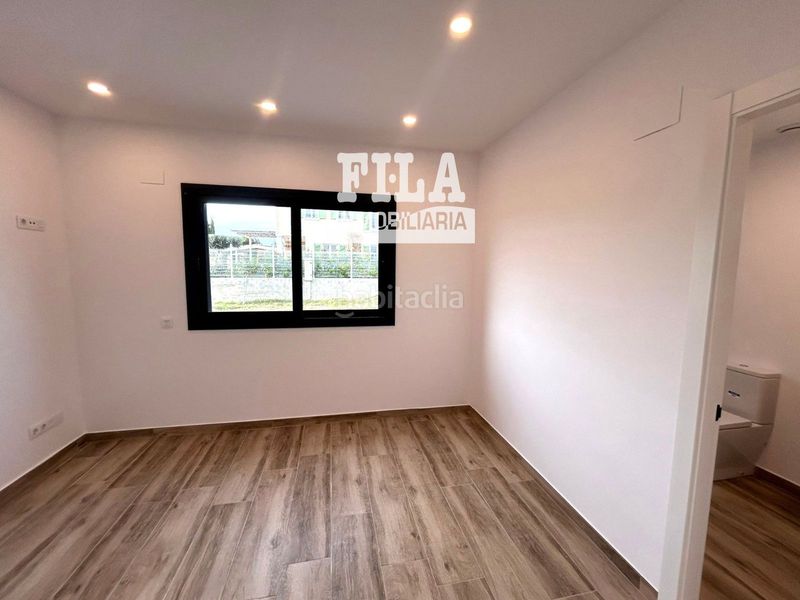 Foto f0339f9a-7b24-4ca1-9a04-f401b8711b47. Location chalet avec chauffage parking piscine dans Vendrell (El)