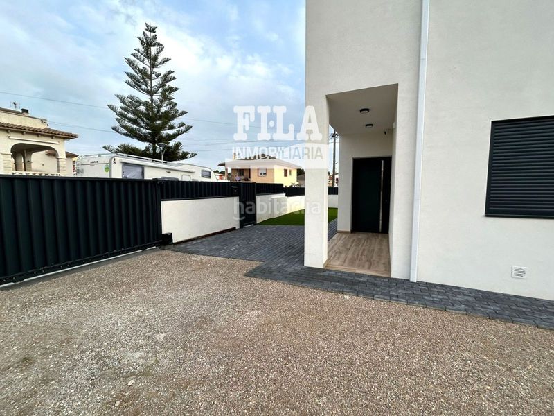 Foto fd22ac9d-6ade-4805-8b74-f236cfb4825c. Location chalet avec chauffage parking piscine dans Vendrell (El)