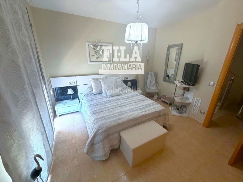 Foto 0c787192-068c-4485-a9d9-7fe5f3d6388f. Casa adossada amb calefacció aparcament a Bonavista Vendrell (El)