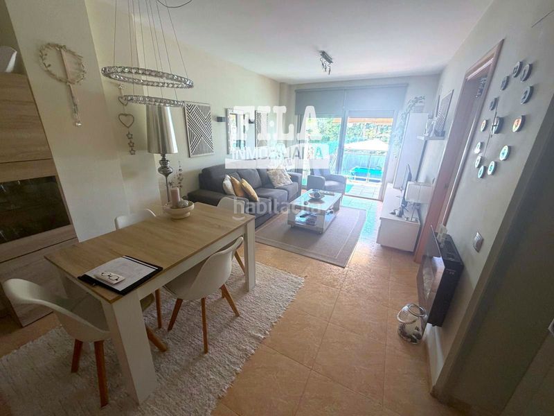 Foto 1a4d4568-d99d-42c4-9aea-5e27b554555c. Casa adossada amb calefacció aparcament a Bonavista Vendrell (El)