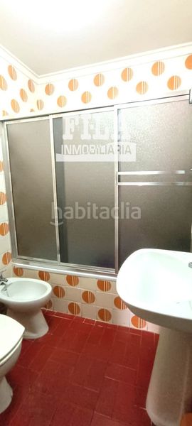Foto a1265230-cd73-4da8-a8e1-fc28a04a4f68. Pis amb calefacció aparcament a Segur Platja Segur de Calafell