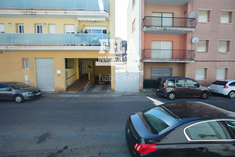Foto c2fd170d-4203-4de4-8087-d6624d26e680. Pis amb calefacció aparcament a Calafell platja Calafell