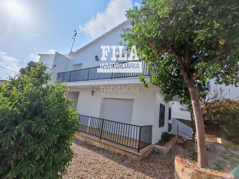 Foto 470fe78e-6b13-4f22-a890-bb73150b187e. Casa aparellada amb calefacció a Segur de Calafell nucli urbà Segur de Calafell