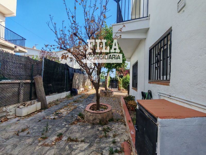 Foto d0e75210-646c-4ac8-b678-e4a939b64116. Casa aparellada amb calefacció a Segur de Calafell nucli urbà Segur de Calafell