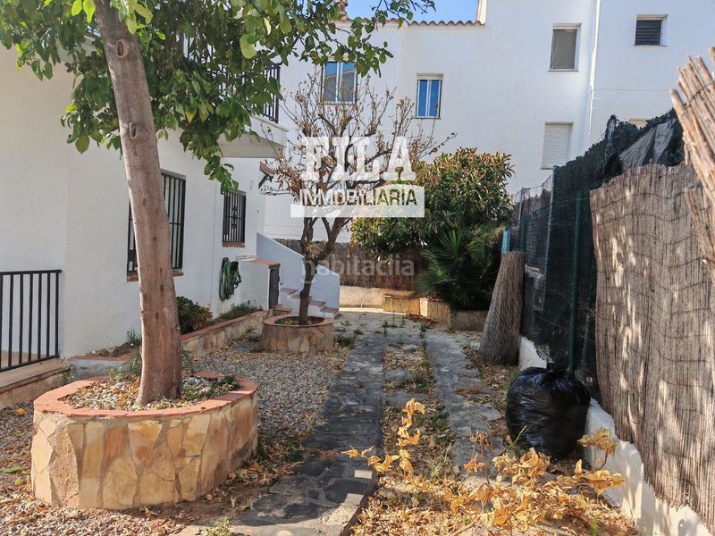 Foto e16275b2-31f8-47e4-ba3a-b181a7b161b8. Casa aparellada amb calefacció a Segur de Calafell nucli urbà Segur de Calafell