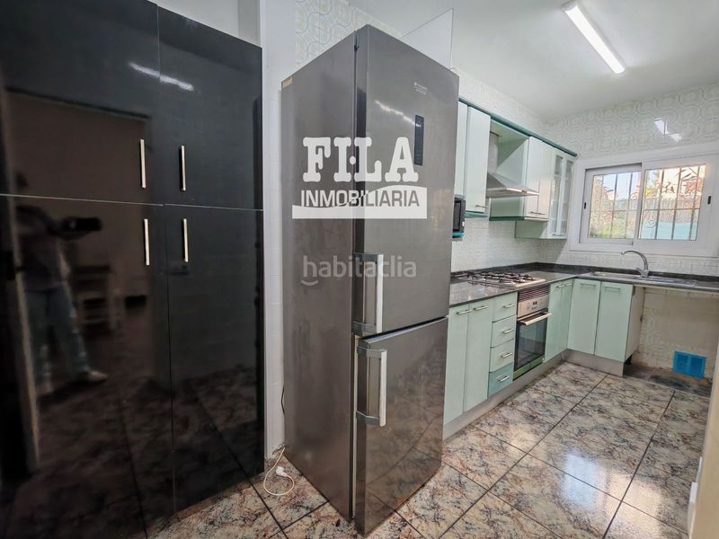 Foto f2018e9c-7f2f-4876-b12f-2df83c9c9ff8. Casa aparellada amb calefacció a Segur de Calafell nucli urbà Segur de Calafell