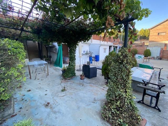 Foto db57a153-89f0-48b3-a003-a75680d0ffd4. Terreny residencial a Castellbisbal