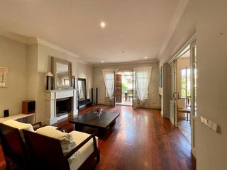 Location Duplex  Travessia del calvari. Fabuloso dúplex amueblado con terraza muy céntrico