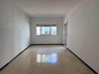 Etagenwohnung in Centre