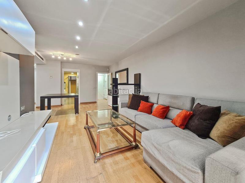 Foto da6af789-af6a-44e1-a1df-1823c440d27e. Pis a La Nova Esquerra de l´Eixample Barcelona