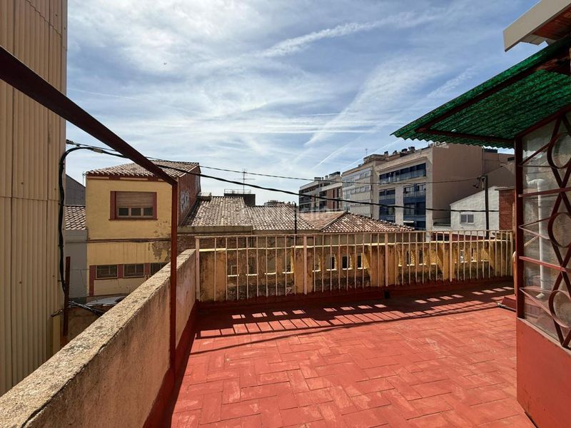 Foto e4e43791-cdbe-4b1c-8be1-52634ef782f9. Casa adossada amb aparcament a Covadonga Sabadell