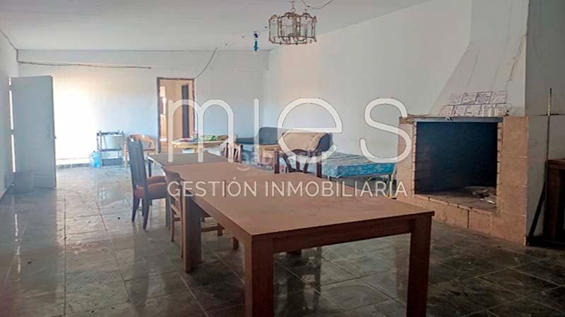 Foto c94c713d-8e3c-4ce0-8894-11523a7375c2. Capannone industriale in partida del coscollar 0 in Aldaia