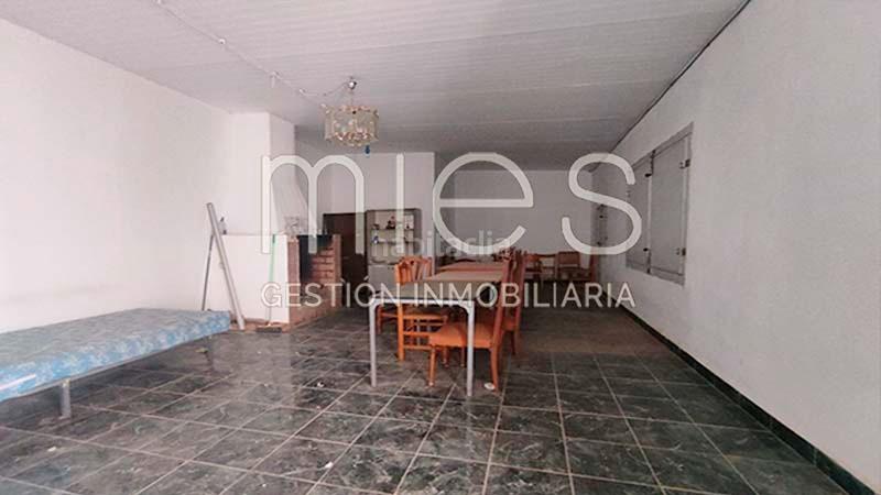 Foto d2b26e97-d871-4e92-8da0-e6a22172eab1. Capannone industriale in partida del coscollar 0 in Aldaia