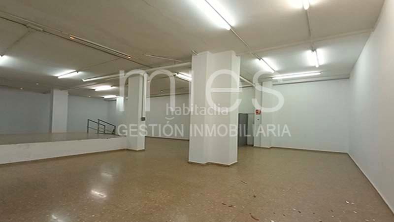 Foto 845ae616-4b0b-41bf-be80-f147f413c3e0. Geschäftsraum in del primer de maig 0 in La Creu Coberta Valencia