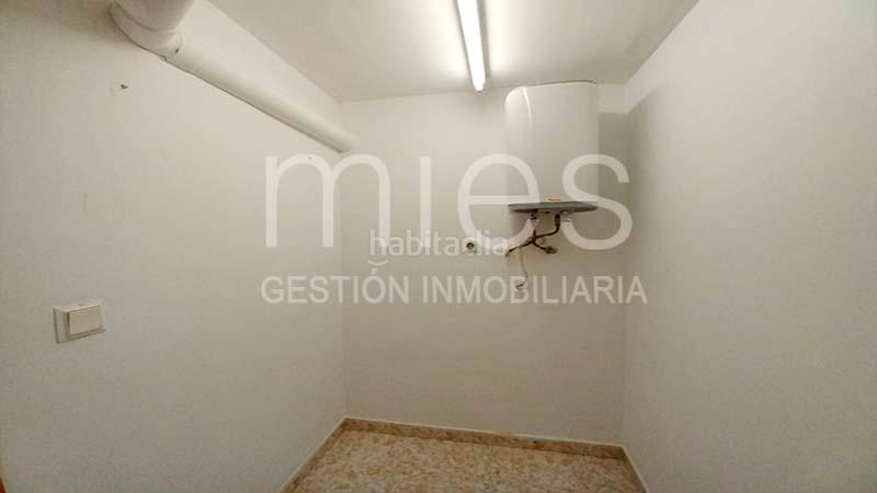 Foto df52c9a4-369e-4d2c-b240-1997c5eef267. Geschäftsraum in del primer de maig 0 in La Creu Coberta Valencia