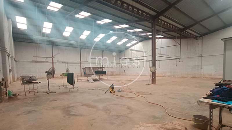 Foto 14063e80-a07f-4012-ae6a-ad99a16c98de. Lloguer nau industrial a luis portabella 0 a Aldaia