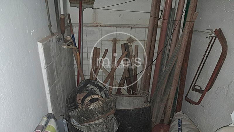 Foto e1fbe538-a67a-489f-a113-456a477d65f1. Locale commerciale in calle valencia 0 in Zona Calle Valencia Torrent