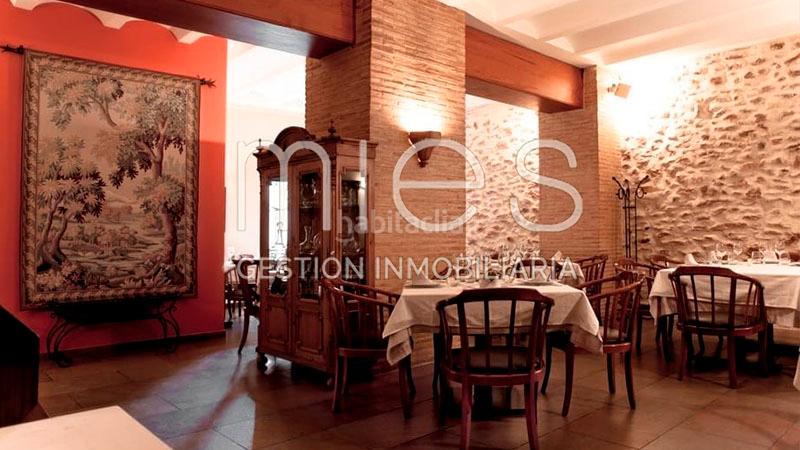 Foto a7266b5f-f8a5-4e82-bded-adb743be07a4. Local comercial en avenida gomez ferrer 17 edificio esquinero en Torrent