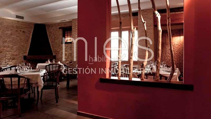 Foto aaa333f0-a332-4944-90e9-5d74826f8619. Local comercial en avenida gomez ferrer 17 edificio esquinero en Torrent